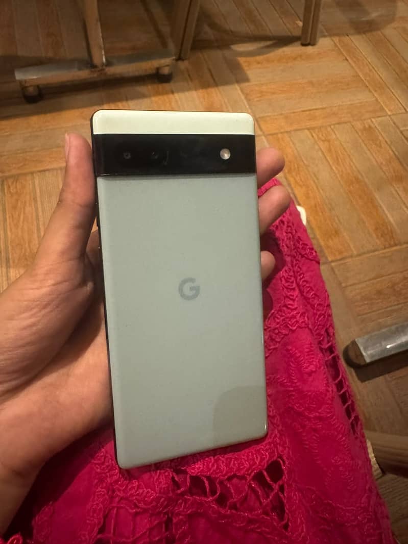 Google Pixel 6a 1