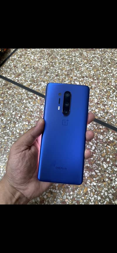 One plus 8 Pro 12/256