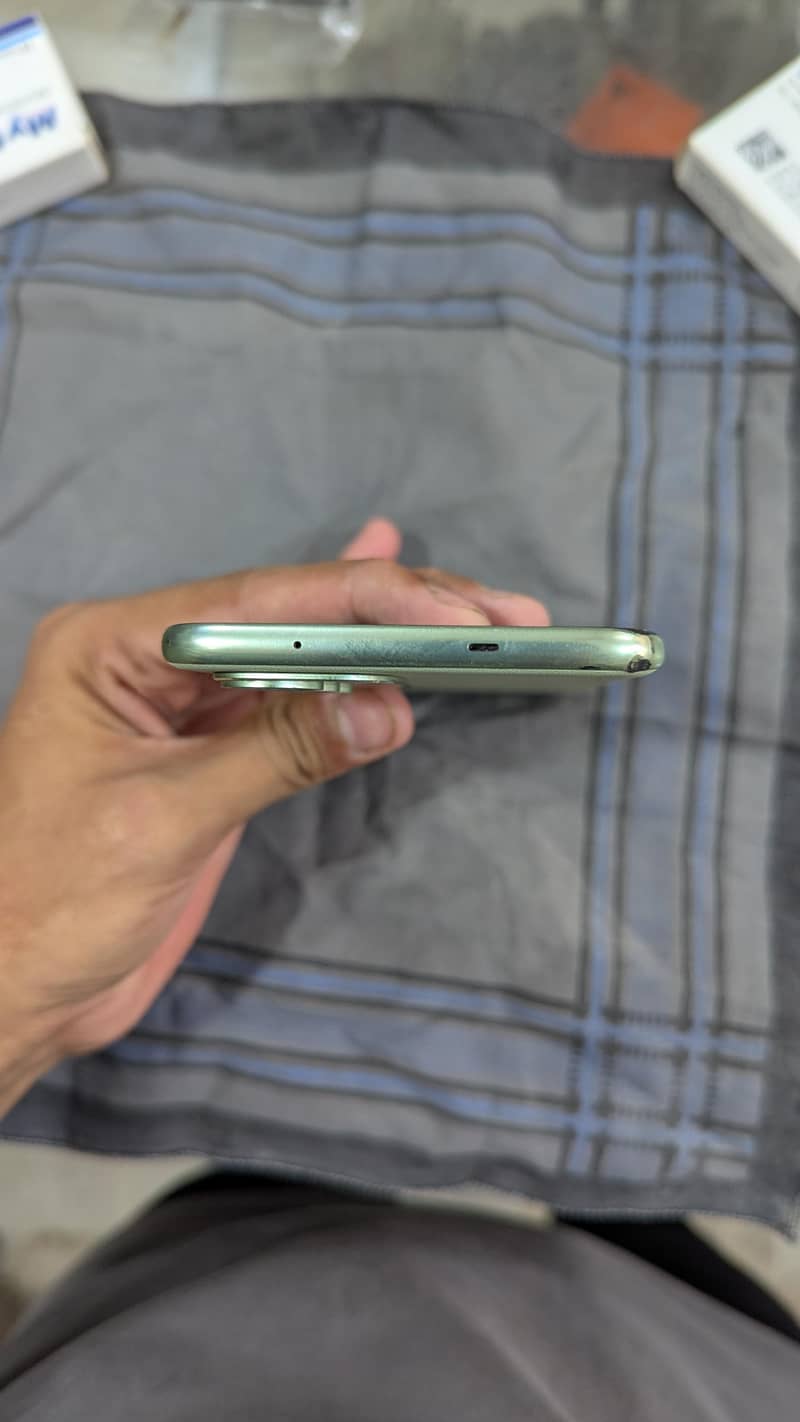 Tecno spark 40 pro plus 3