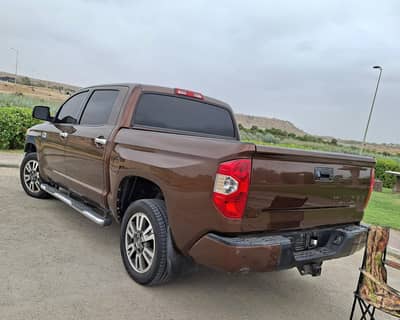 Toyota Tundra 2014/18. ISLAMABAD REGD