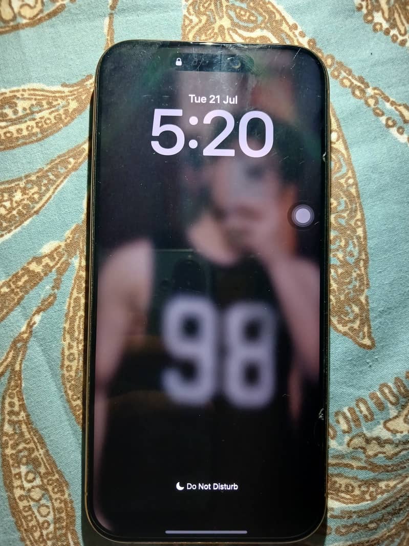 Iphone 16 pro max 1