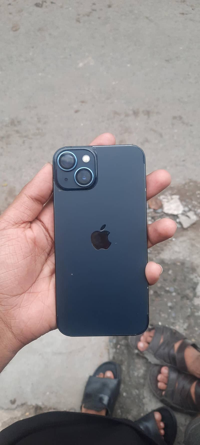 Apple iPhone 13 3