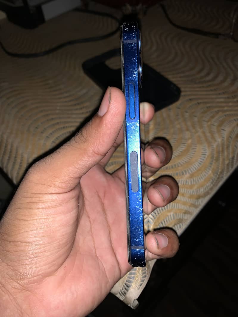 iPhone 12mini 4