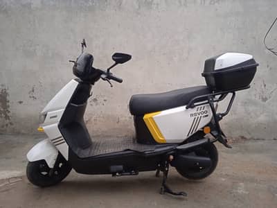 Revoo A12 (Rear box)