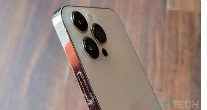 Apple iPhone 13 1