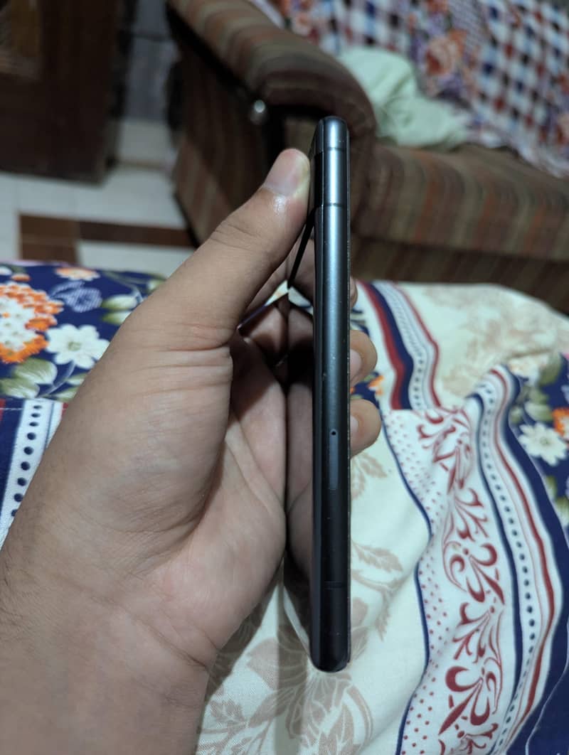 Google Pixel 7a 3