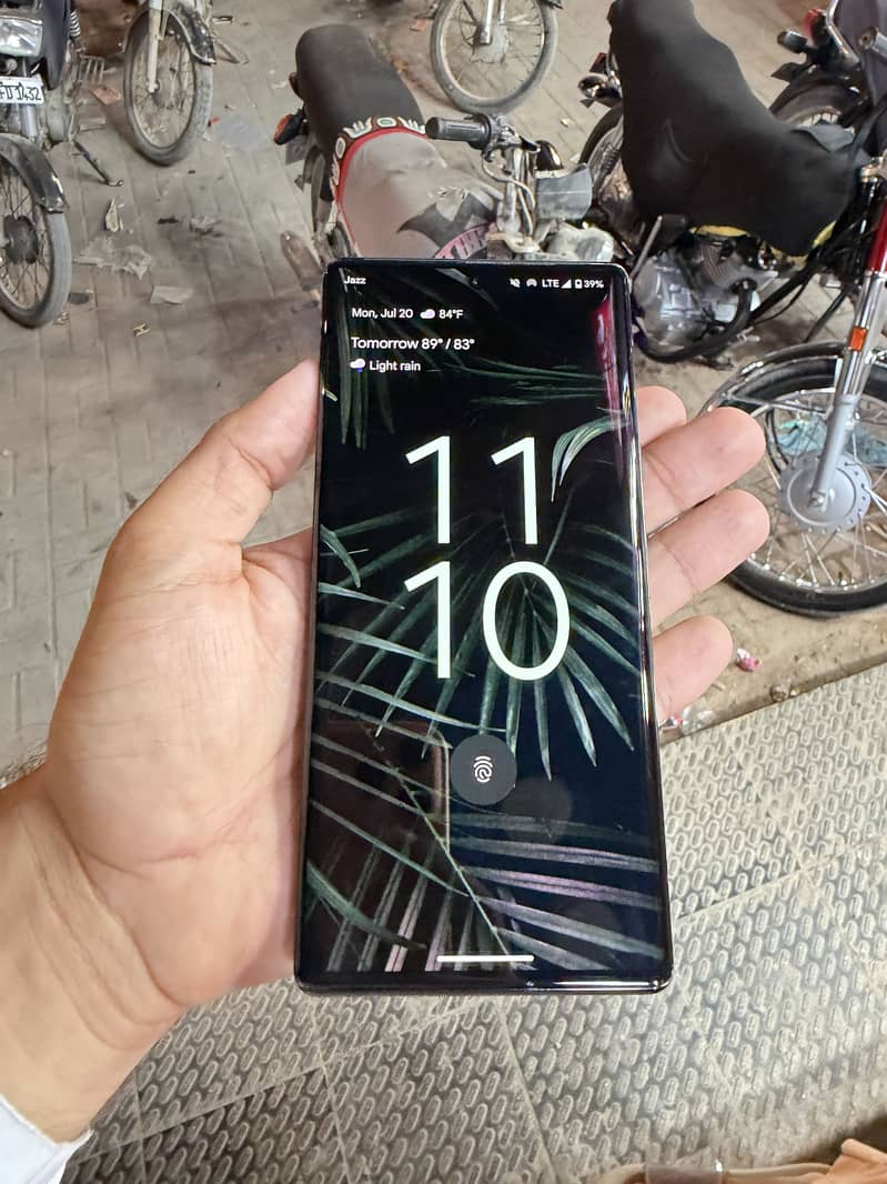 Google pixel 6 Pro 1