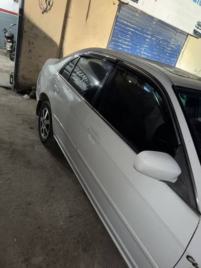 Honda Civic VTi Oriel Prosmatec 2005