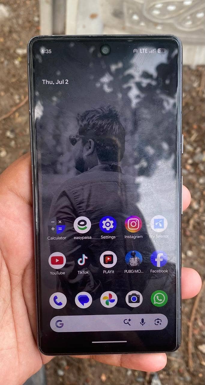Google Pixel 7 4