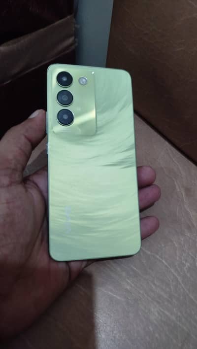 Vivo Y100 8/256