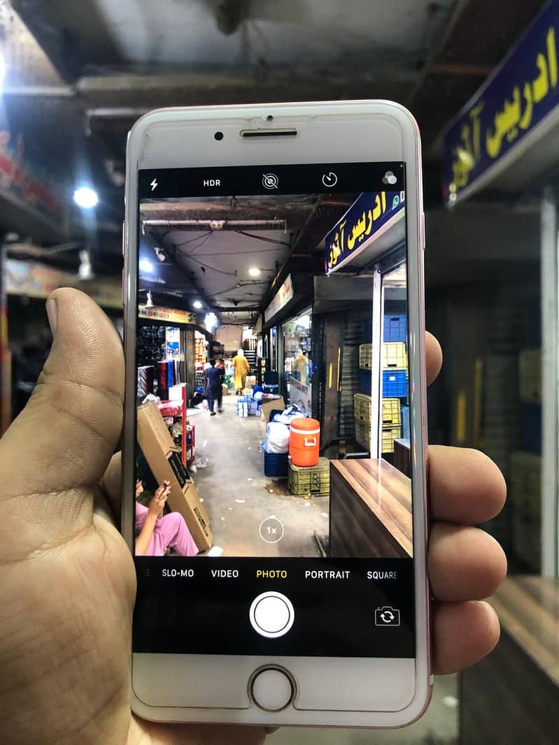 Apple iPhone 7 Plus 5