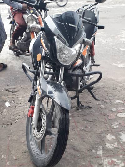 CB150f new condition 03207086691