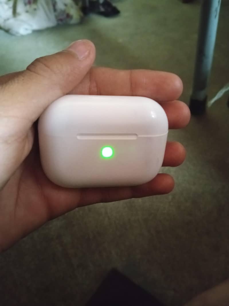 airpods 0
