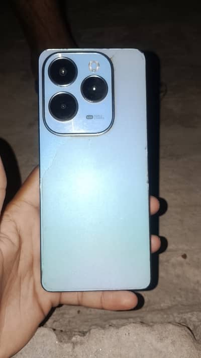 Infinix Hot 40