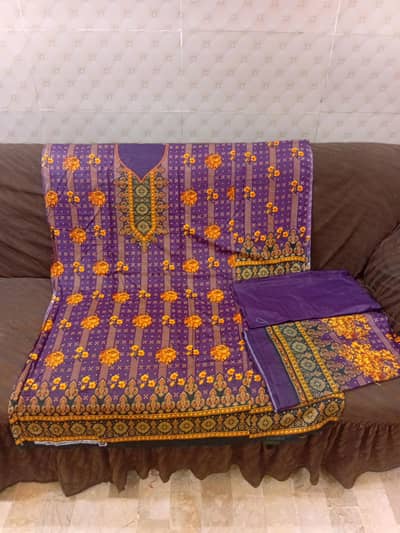 Faisalabadi Printed Lawn 3 Piece Unstitched Suit | Pure Lawn |