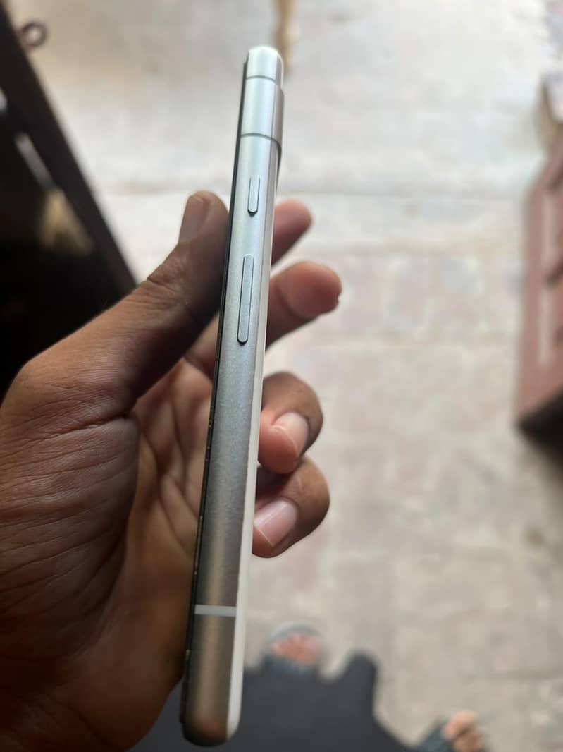 Google Pixel 7a 1
