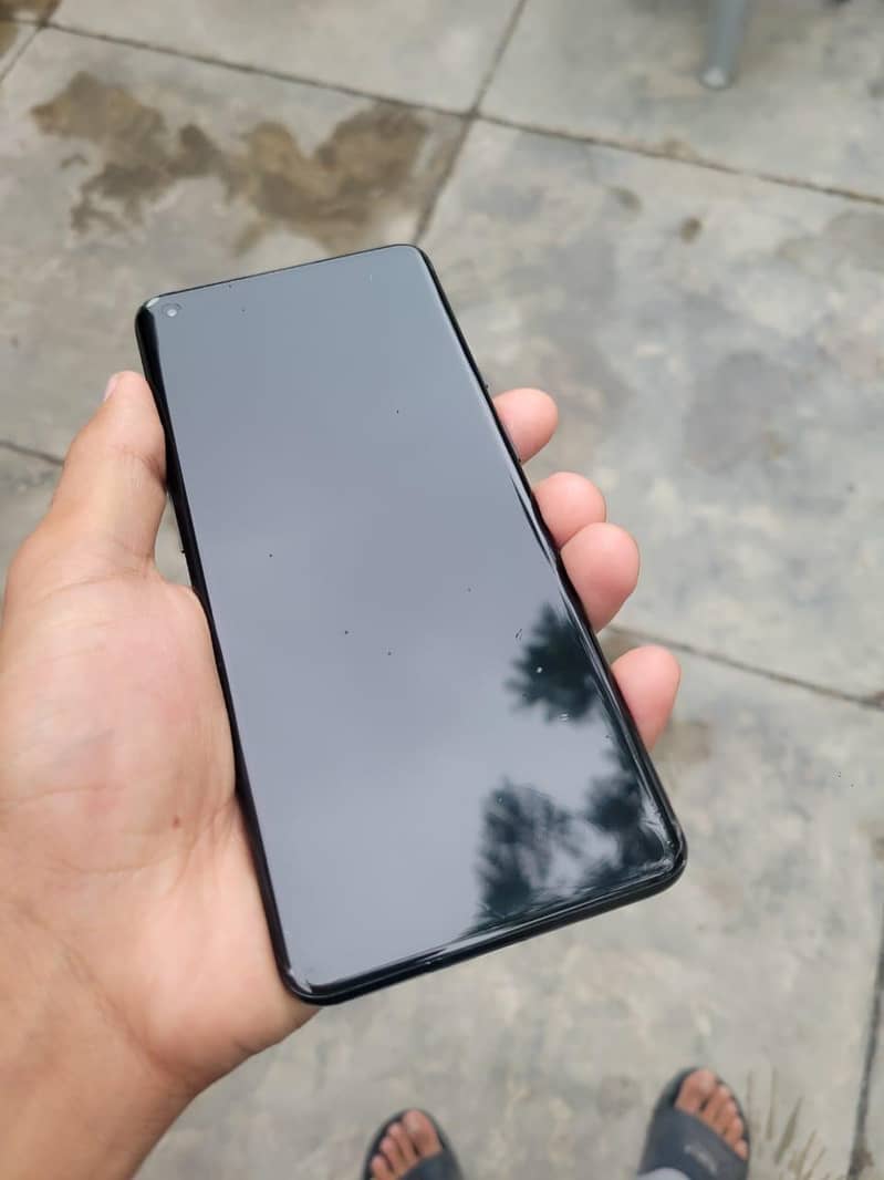 OnePlus 9 pro 0