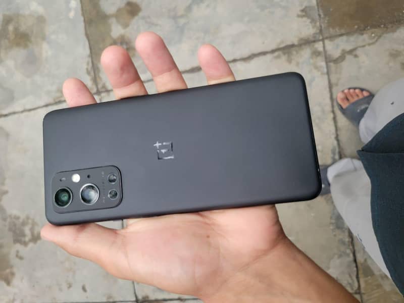 OnePlus 9 pro 8