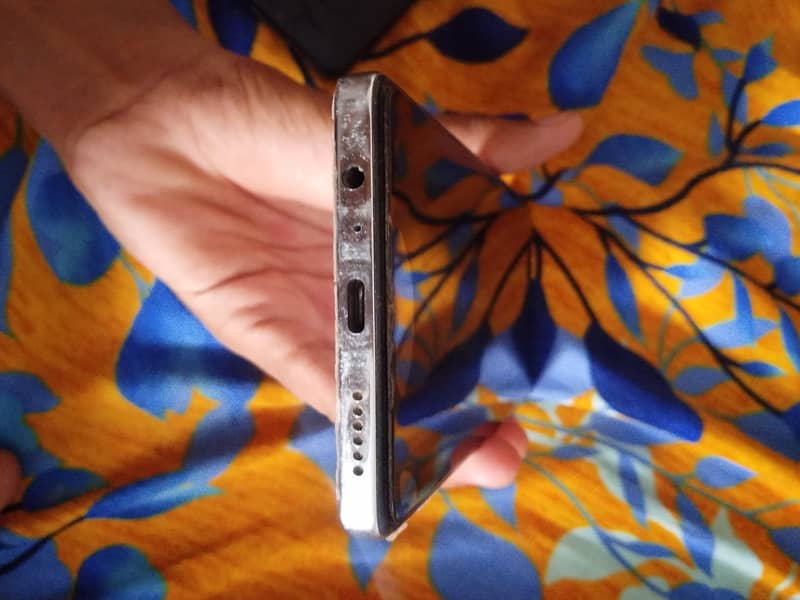 Tecno CAMON 30 2