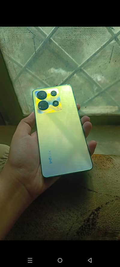 Infinix Note 30