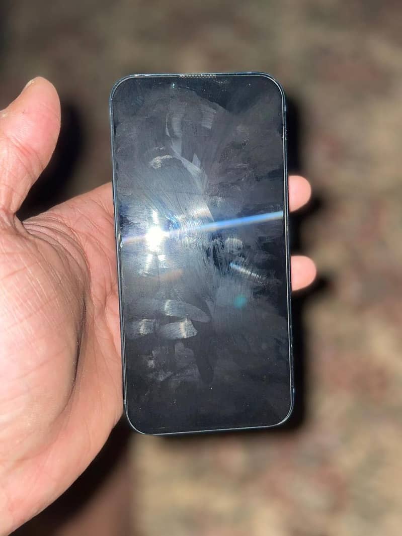iphone 13 4