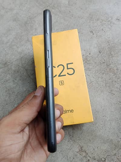 Realme C25s