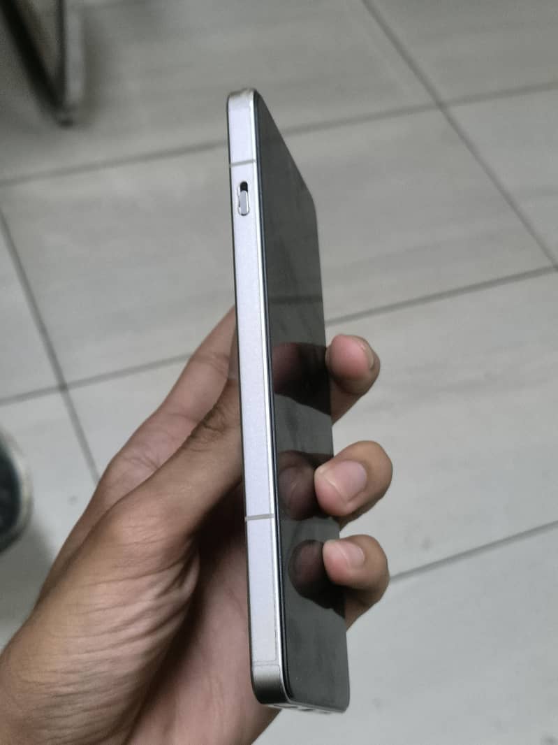 One Plus 13R 3