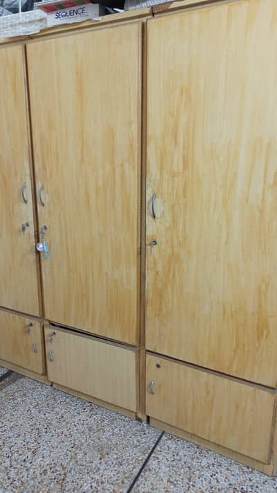 KING SIZE BED + cupboard + dressing table FOR SALE