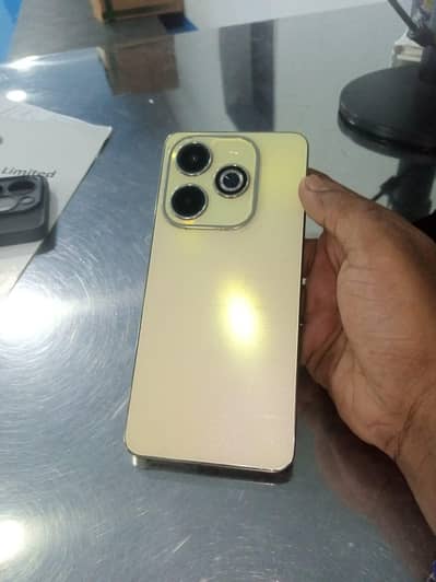 Infinix Hot 40i