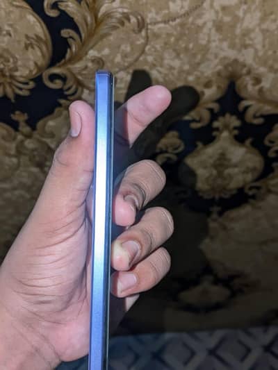 Vivo Y17s