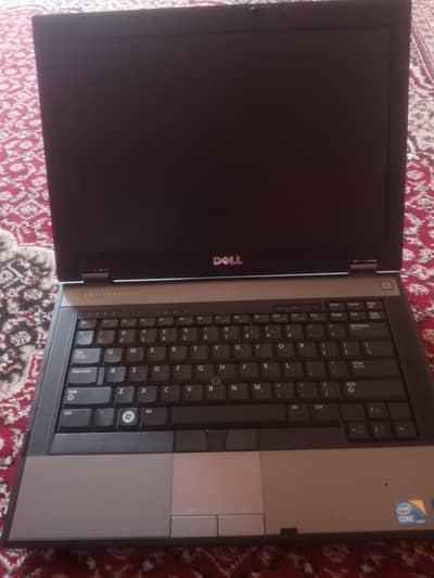 Dell laptop with 4/256 Intel corei5 full working condition