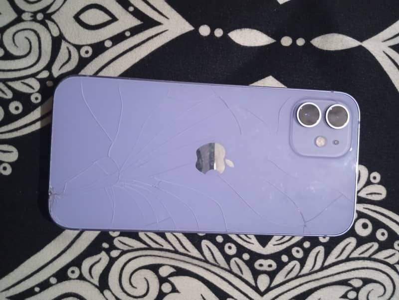 Apple iPhone 12 0
