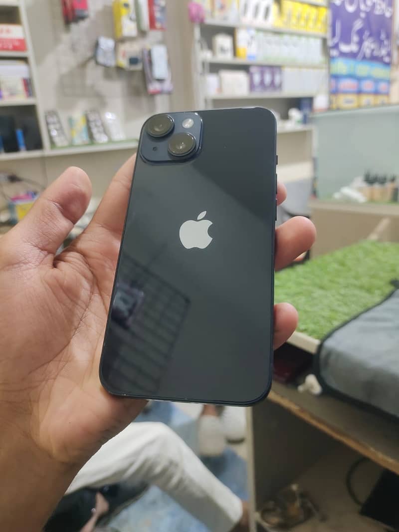 Apple iPhone 14 1