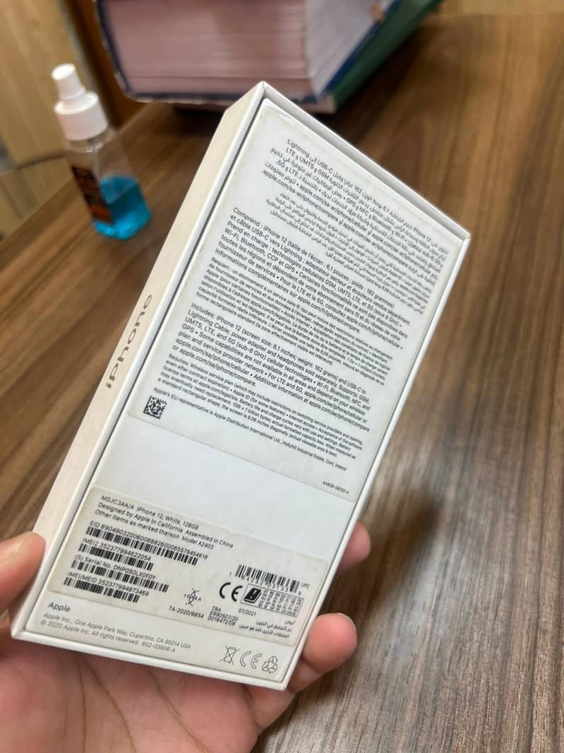 Apple iPhone 12 8