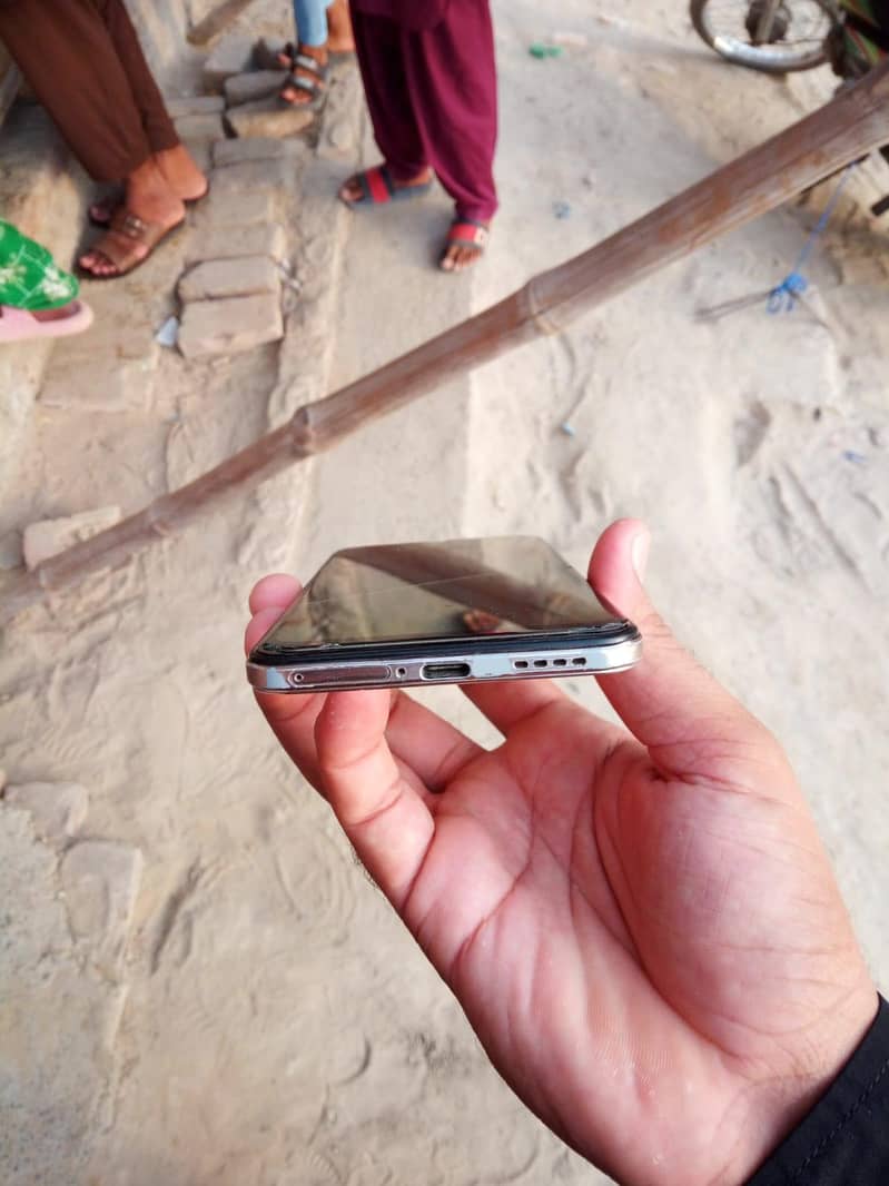 Vivo V23e 3