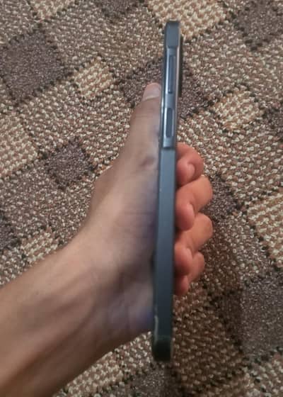 Samsung A07 6/128 with box and charger urgent sale