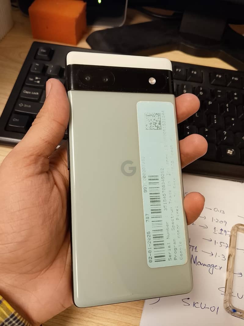 Google Pixel 6a 5