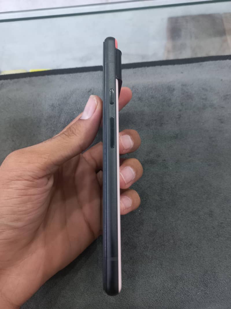 Google Pixel 6 5