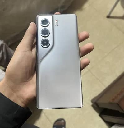 Tecno CAMON 40 Pro