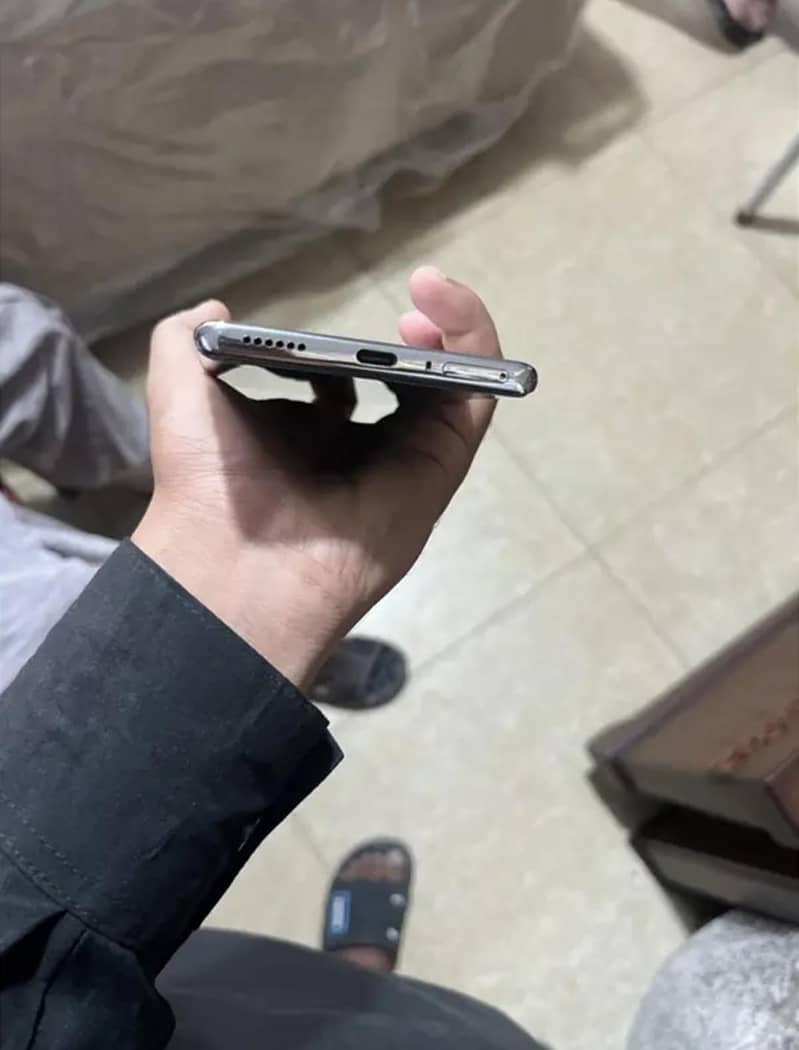 Tecno CAMON 40 Pro 2