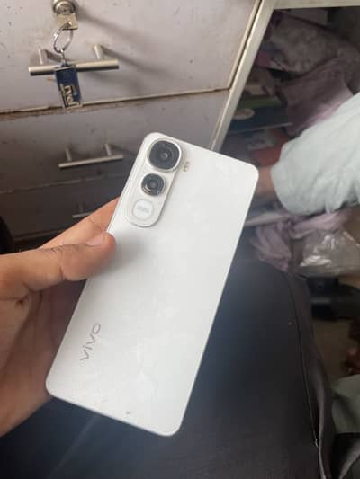 Vivo y400 total genuine