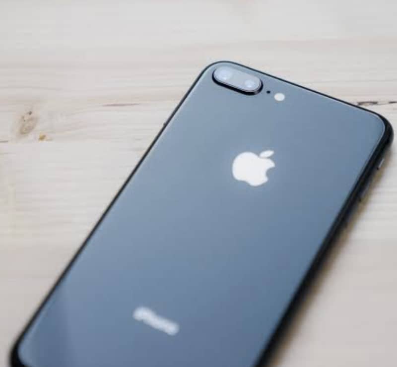 iPhone 8 Plus 0