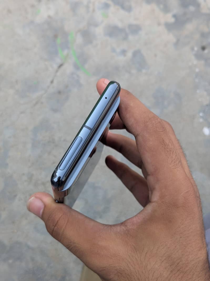 Google Pixel 7 Pro 2