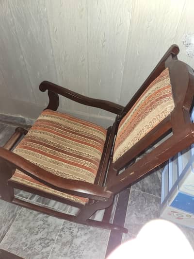 wooden elegent rocking chair for sale