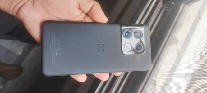 One Plus 10 Pro