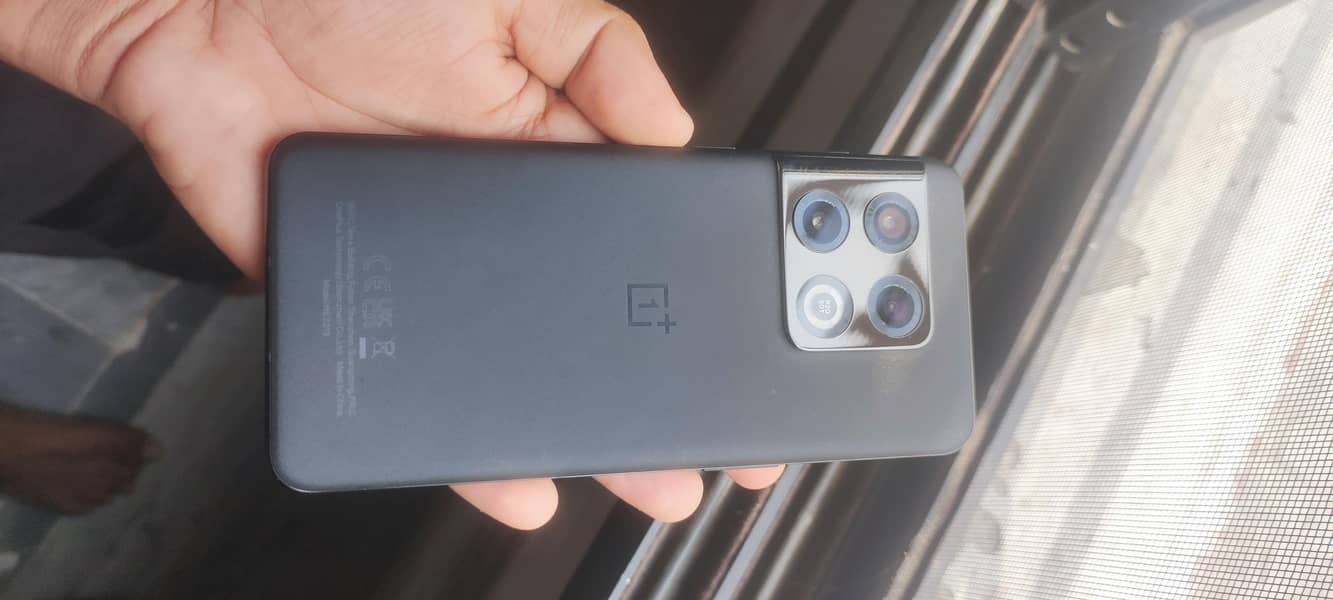 One Plus 10 Pro 0