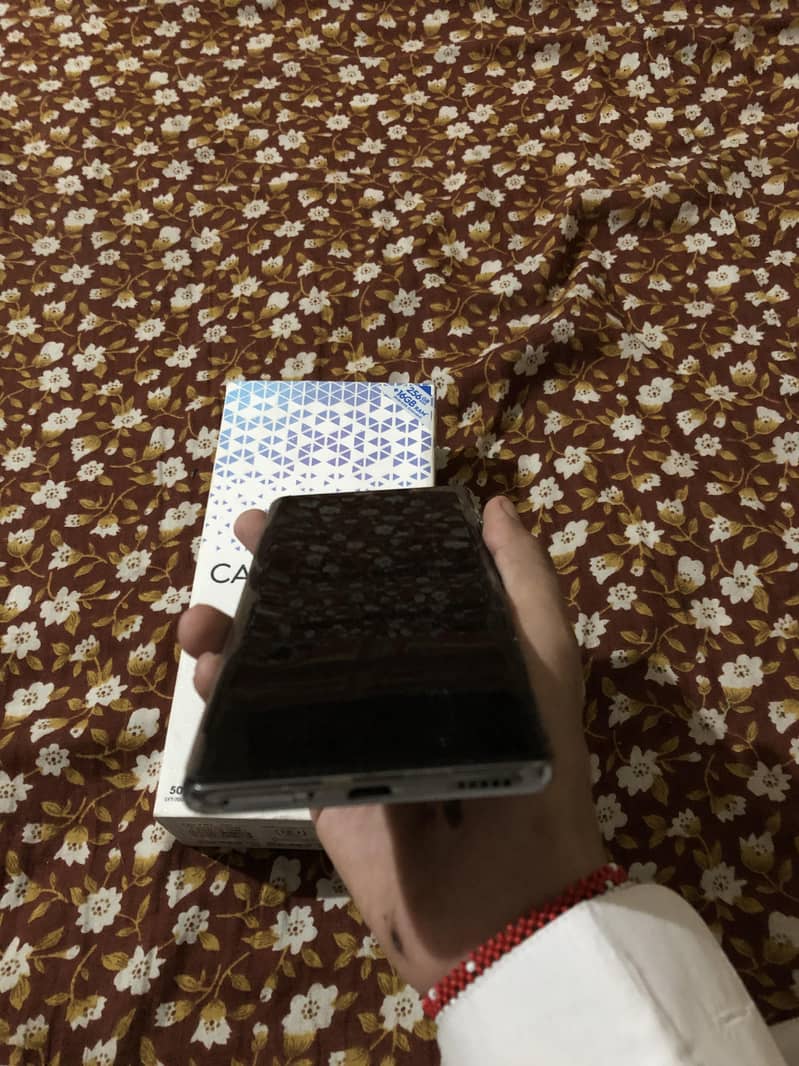 Tecno CAMON 40 Pro 4