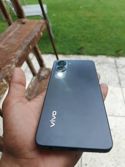 Vivo Y04