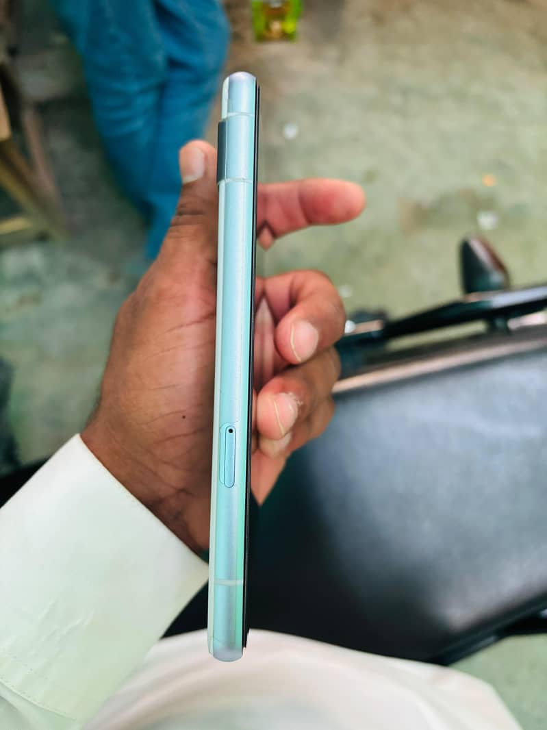 Google Pixel 7a 1