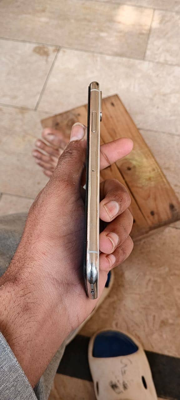 Apple iPhone X 2